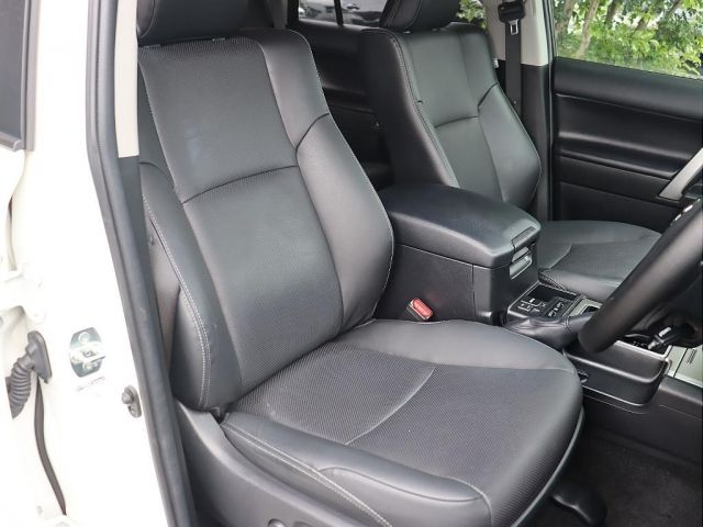 LANDCRUISER PRADO