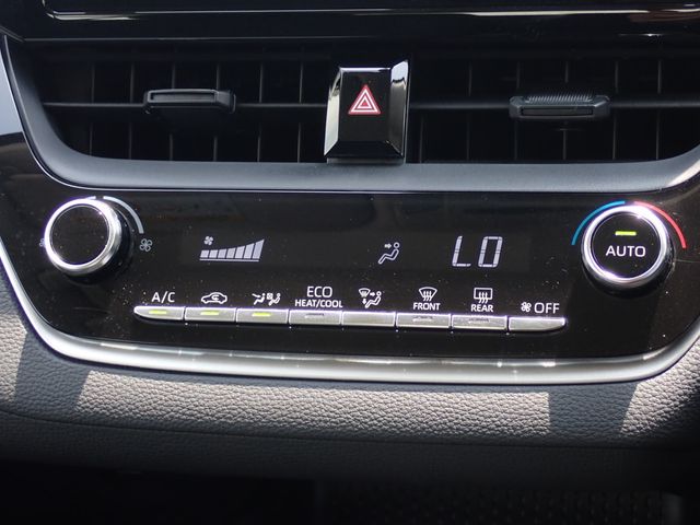 COROLLA sedan HYBRID 4WD