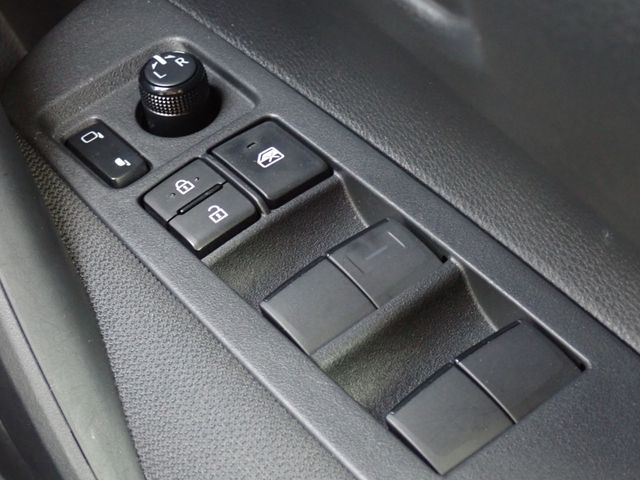 COROLLA sedan HYBRID 4WD