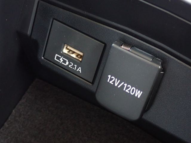 COROLLA sedan HYBRID 4WD