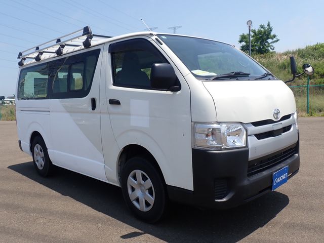 HIACE van 4WD