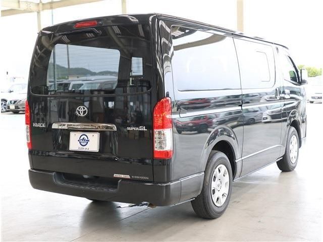 HIACE van 2WD