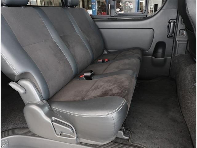 HIACE van 2WD