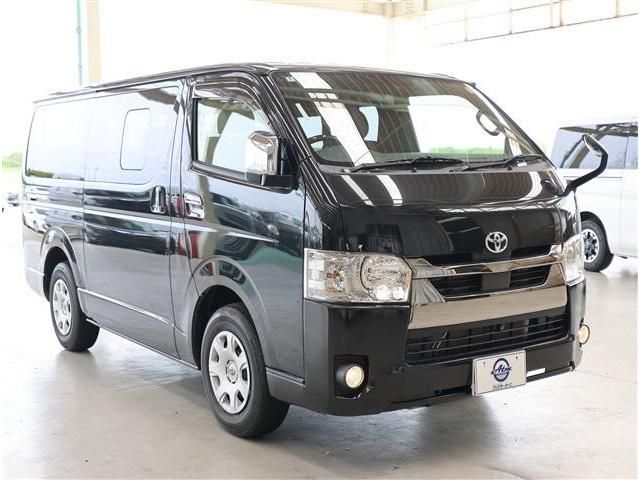 HIACE van 2WD