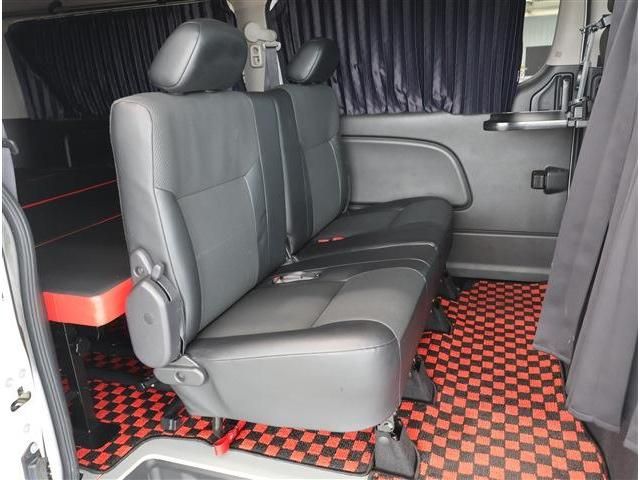 CARAVAN van 2WD