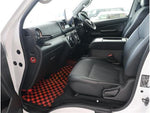 CARAVAN van 2WD