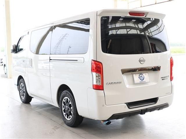 CARAVAN van 2WD