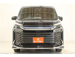VOXY HYBRID 4WD