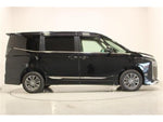 VOXY HYBRID 4WD