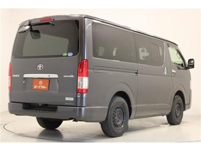 HIACE van 4WD