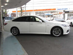 CROWN sedan hybrid