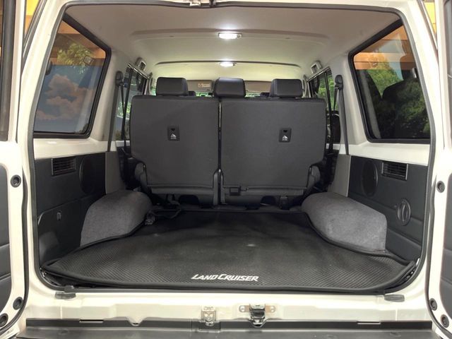 LANDCRUISER 70