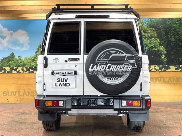 LANDCRUISER 70