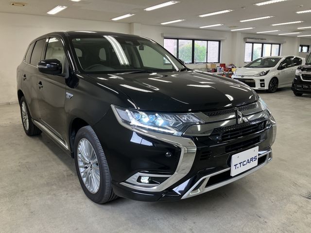 OUTLANDER PHEV