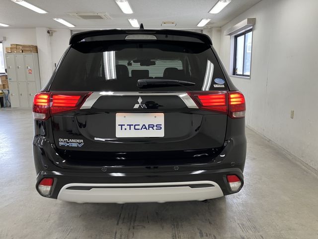 OUTLANDER PHEV