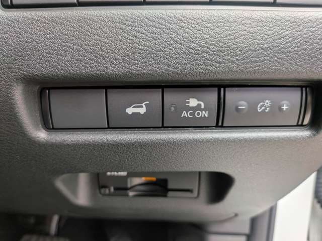 X-TRAIL HYBRID 4WD
