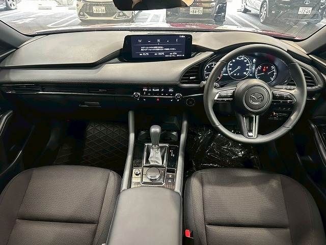 MAZDA3 FASTBACK