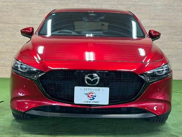MAZDA3 FASTBACK
