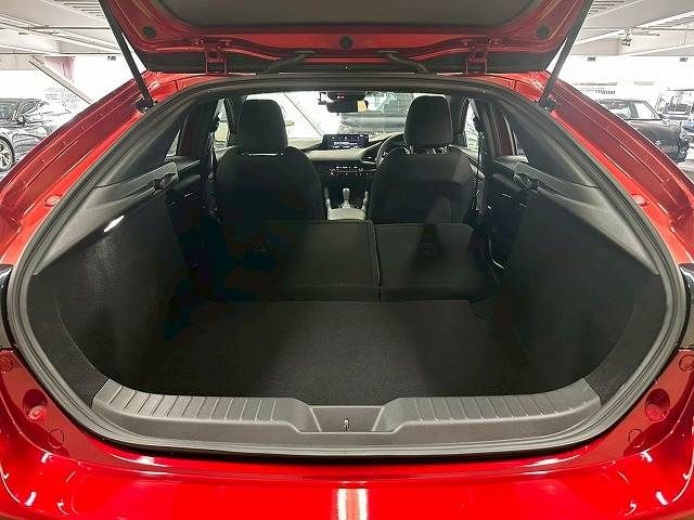 MAZDA3 FASTBACK