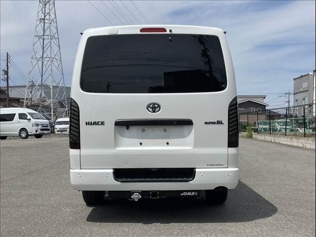HIACE van 4WD