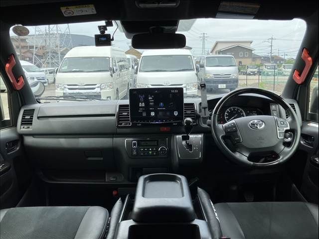 HIACE van 4WD