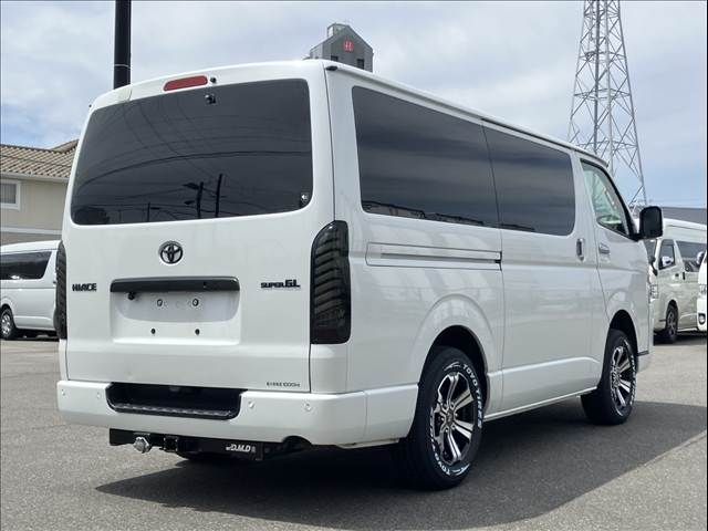 HIACE van 4WD
