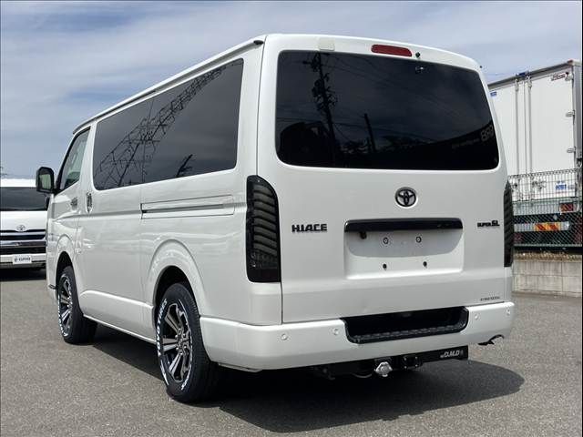 HIACE van 4WD