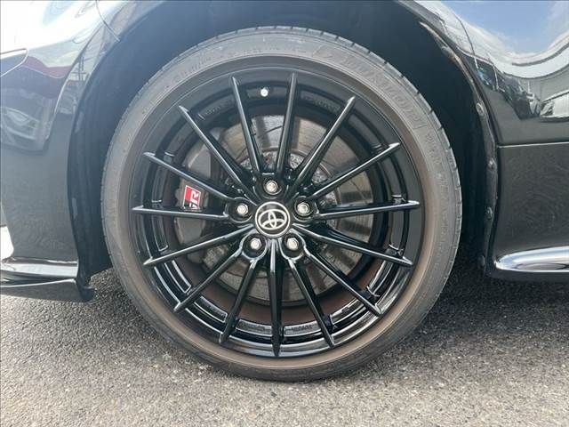 GR YARIS