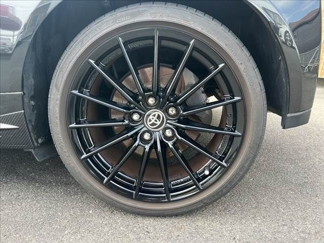 GR YARIS