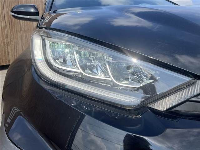 GR YARIS