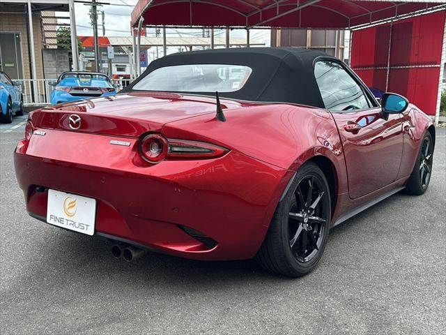 ROADSTER