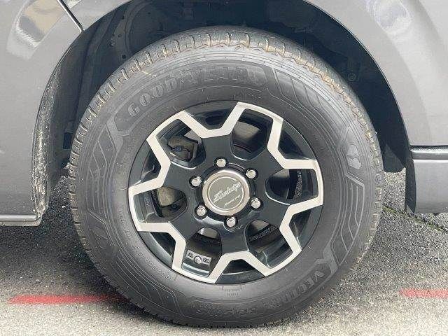 HIACE van 2WD