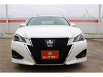 CROWN sedan hybrid