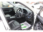 CROWN sedan hybrid