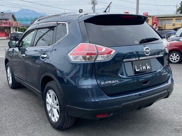 X-TRAIL 2WD