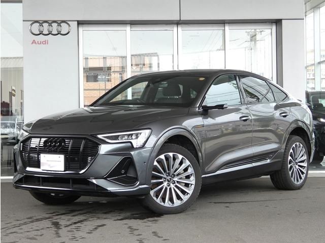 AUDI e-tron SPORTBACK