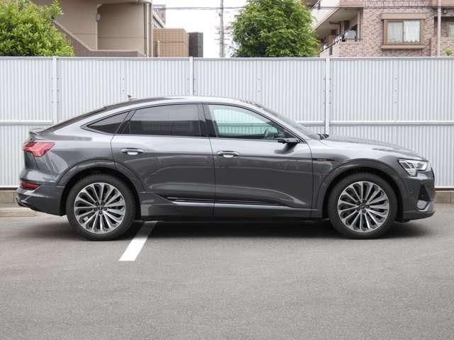 AUDI e-tron SPORTBACK