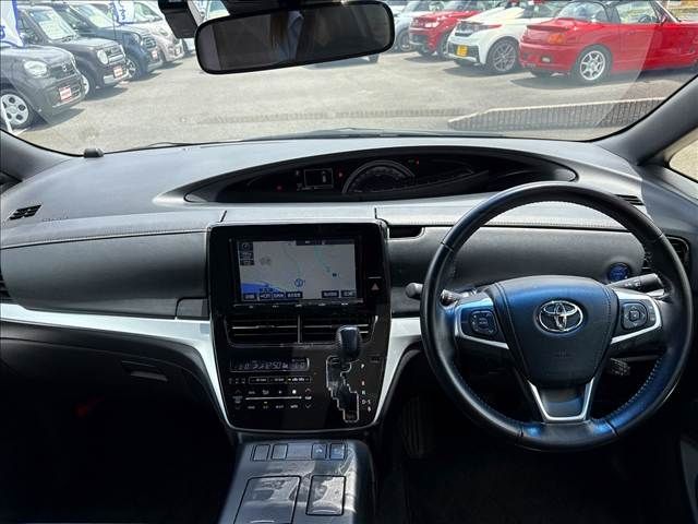 ESTIMA HYBRID 4WD