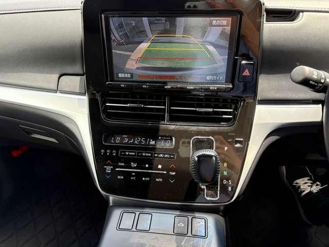 ESTIMA HYBRID 4WD
