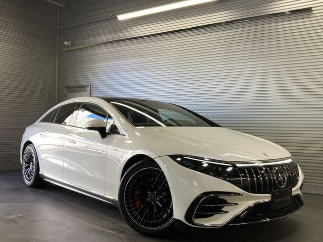 MERCEDES AMG EQS