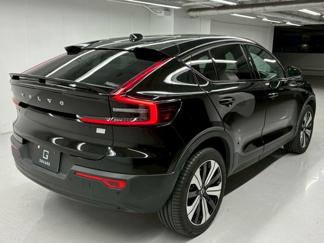 VOLVO C40