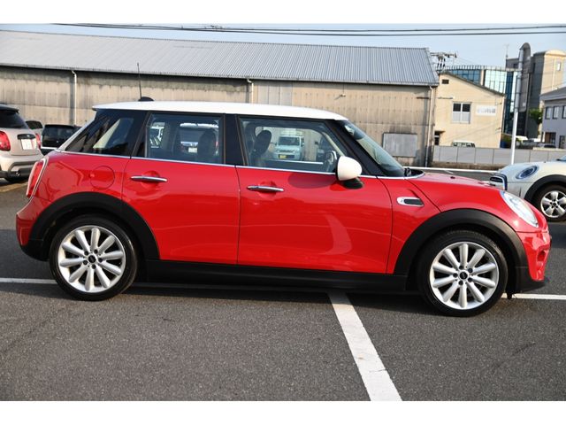 BMW MINI COOPER 5DOOR