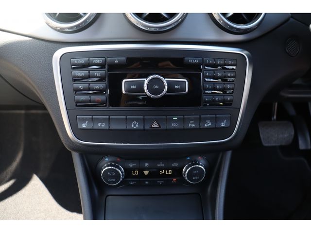 MERCEDES BENZ GLA class