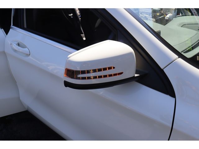 MERCEDES BENZ GLA class