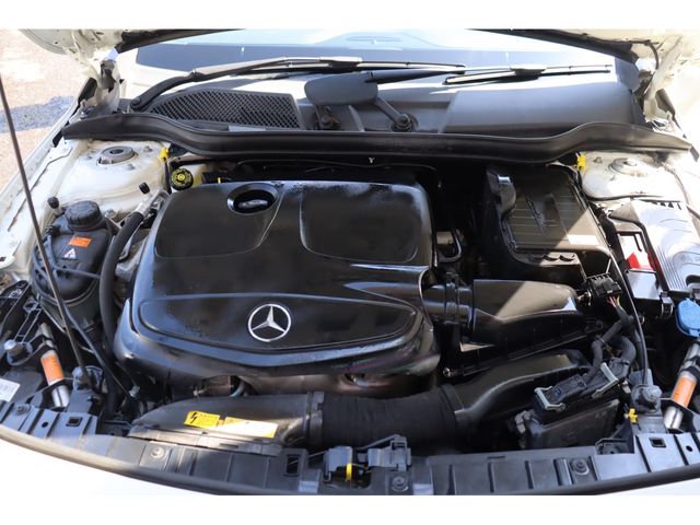 MERCEDES BENZ GLA class