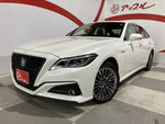 CROWN sedan hybrid 4WD