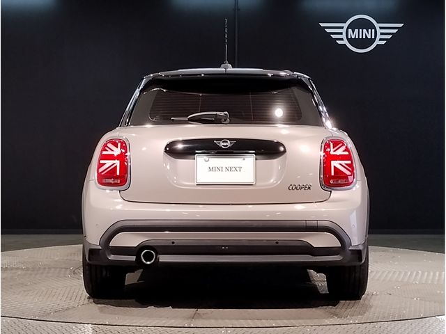 MINI COOPER 5DOOR