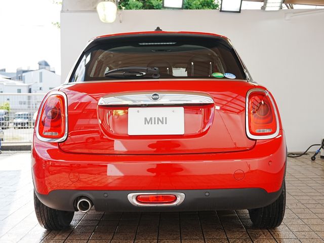 MINI ONE 5DOOR