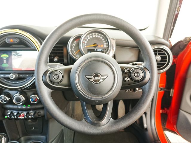 MINI ONE 5DOOR