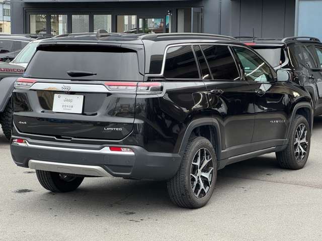 JEEP COMMANDER